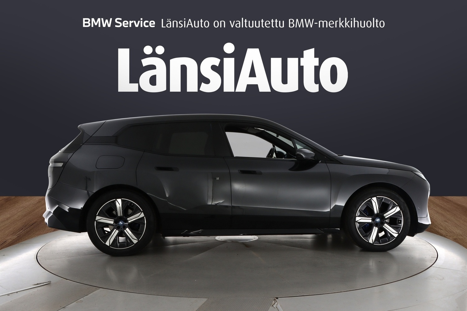 BMW iX vaihtoauto
