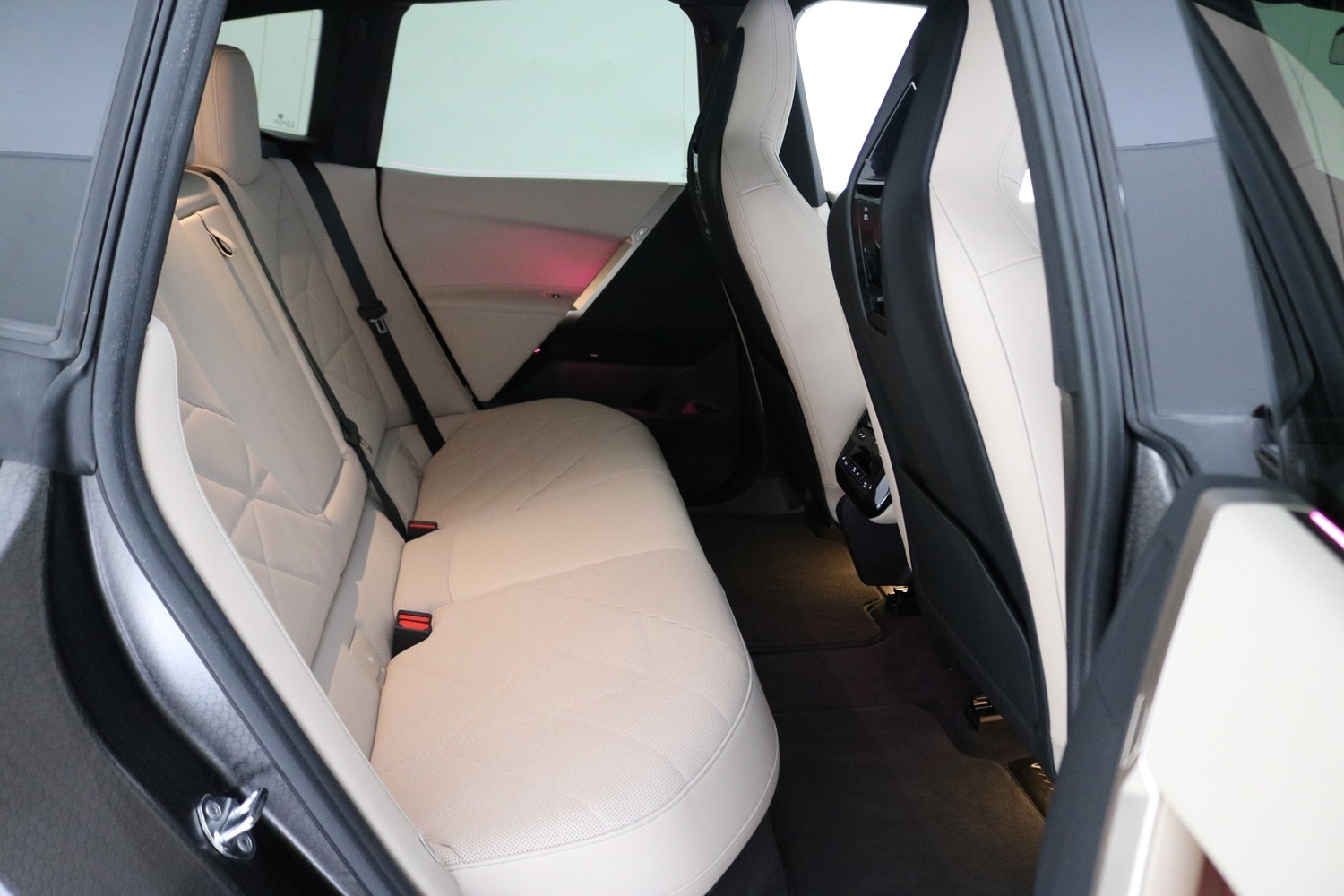 BMW iX vaihtoauto