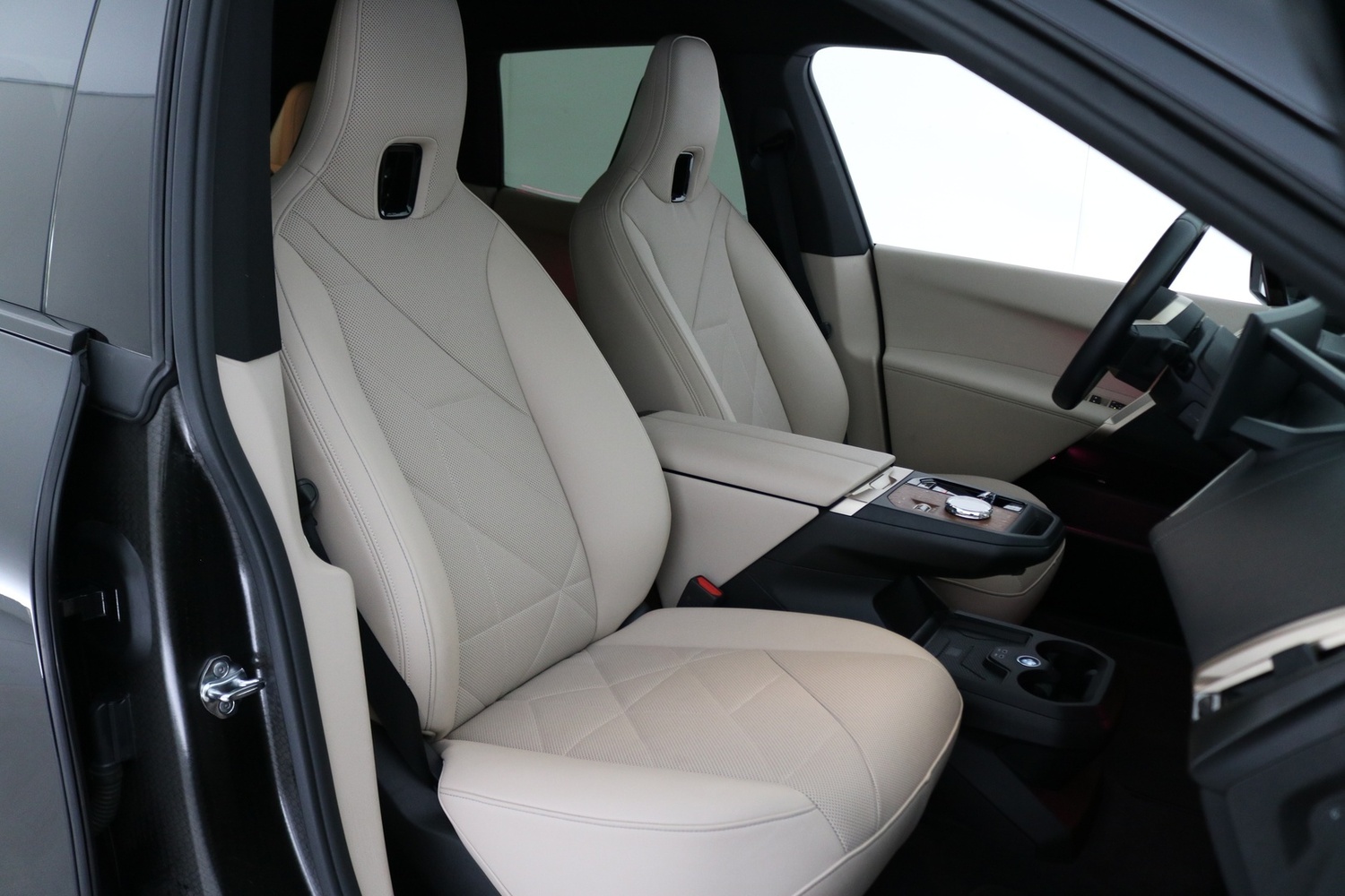 BMW iX vaihtoauto