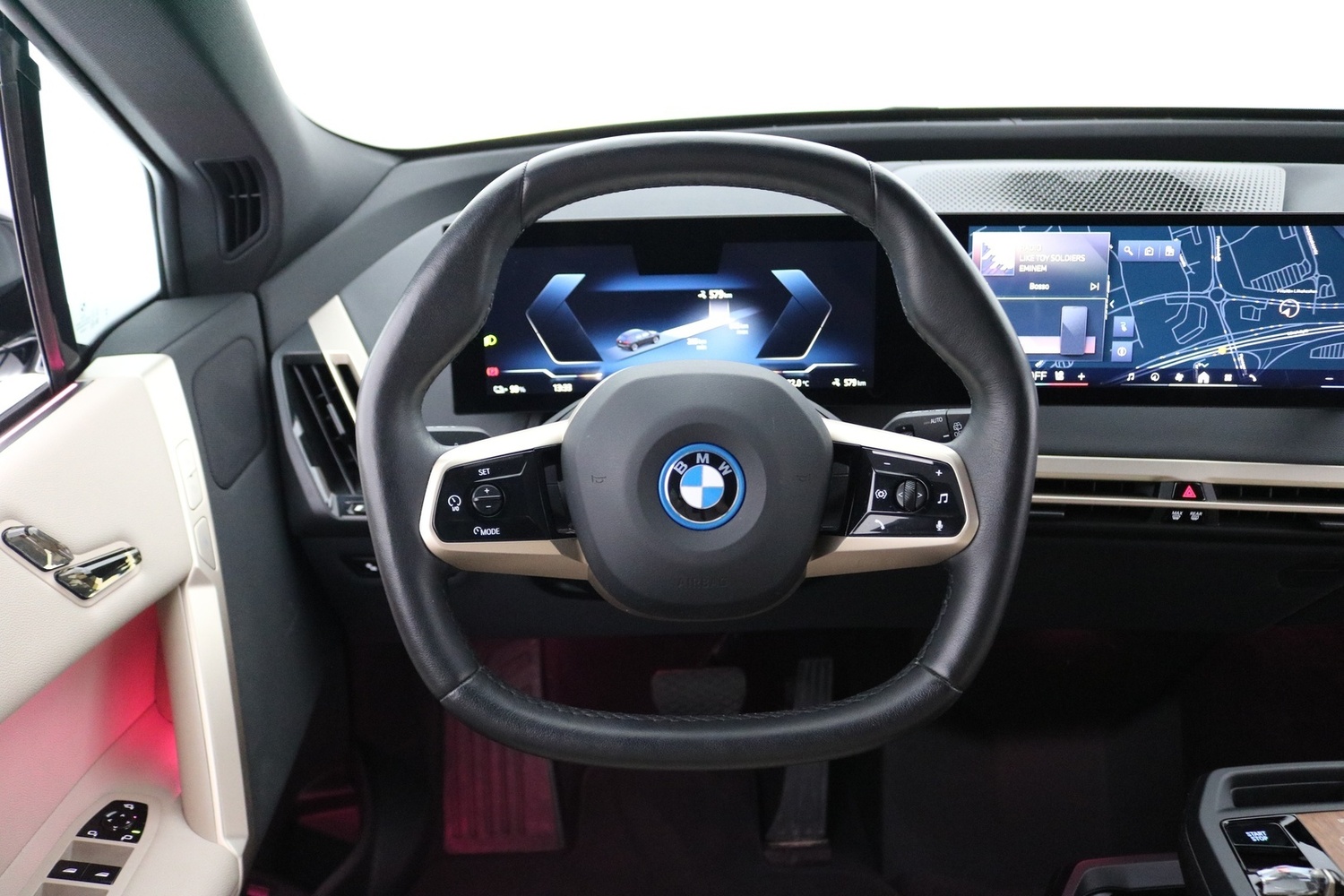 BMW iX vaihtoauto