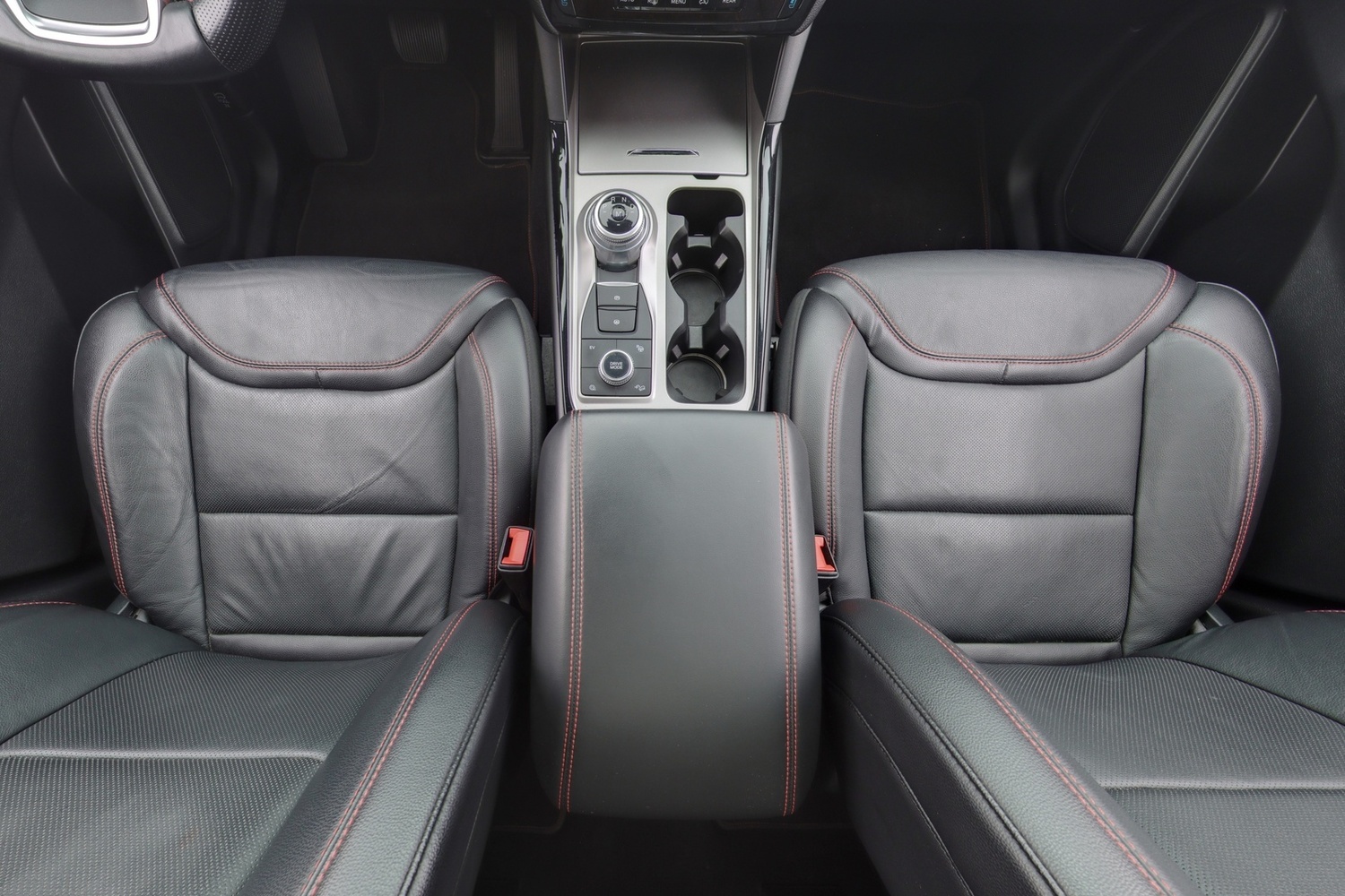 Ford USA Explorer vaihtoauto