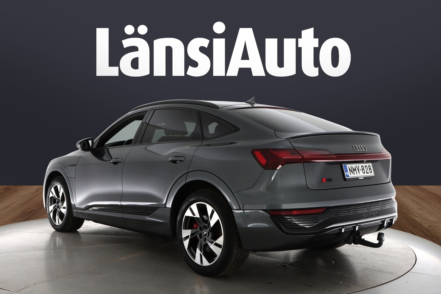 Audi Q8 e-tron vaihtoauto