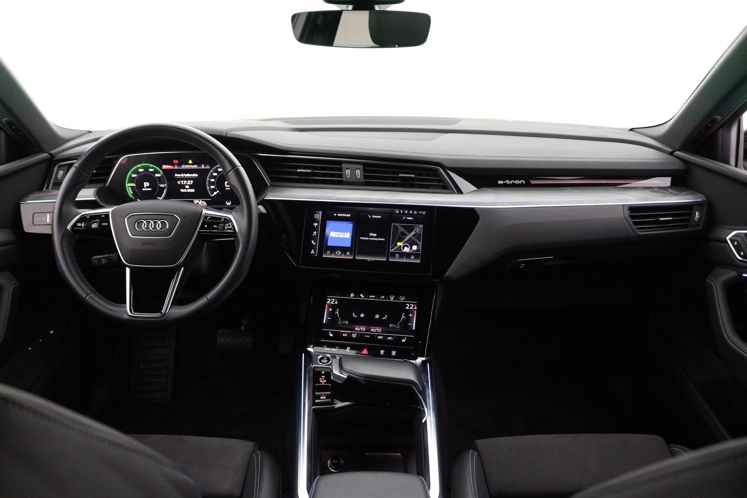 Audi Q8 e-tron vaihtoauto
