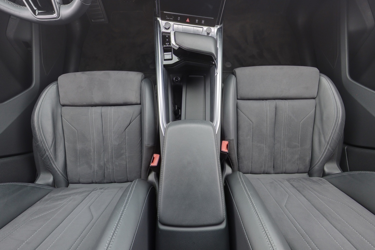 Audi Q8 e-tron vaihtoauto