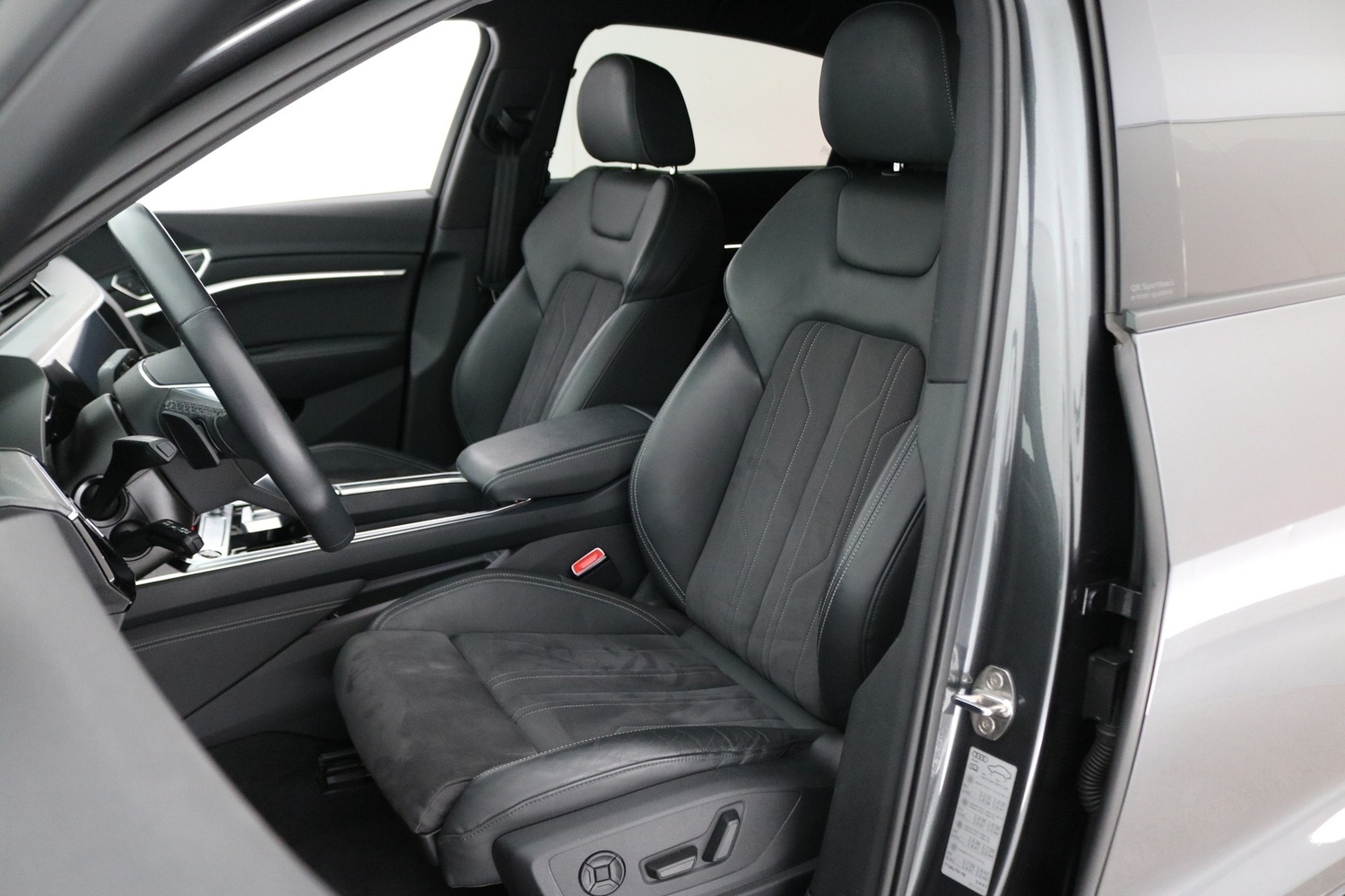 Audi Q8 e-tron vaihtoauto