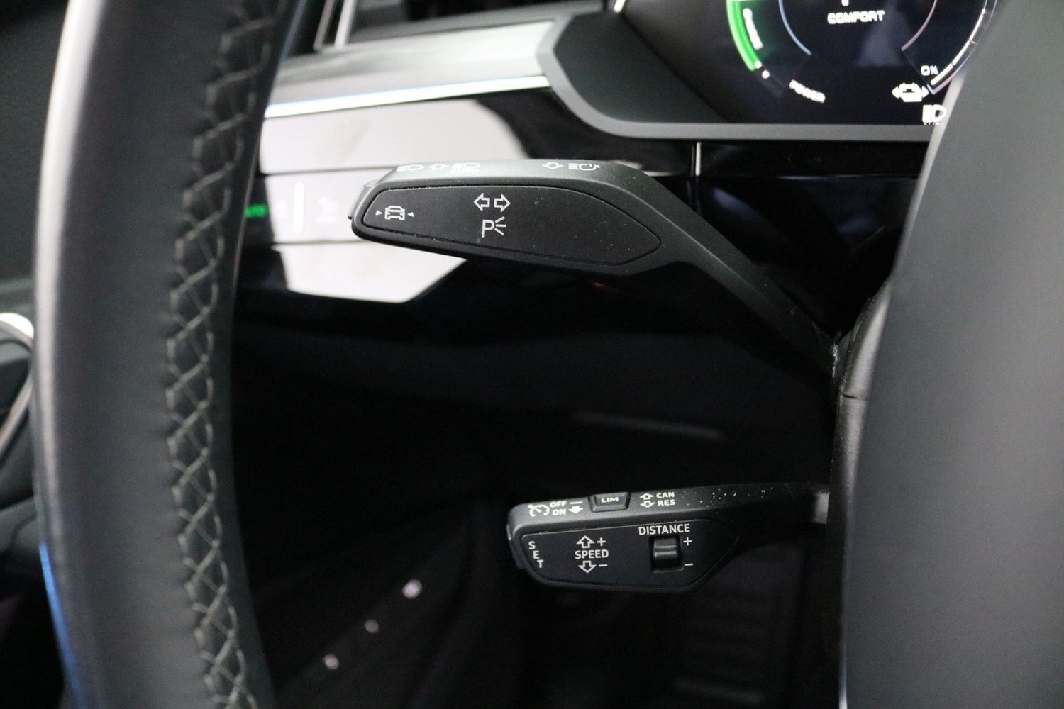 Audi Q8 e-tron vaihtoauto