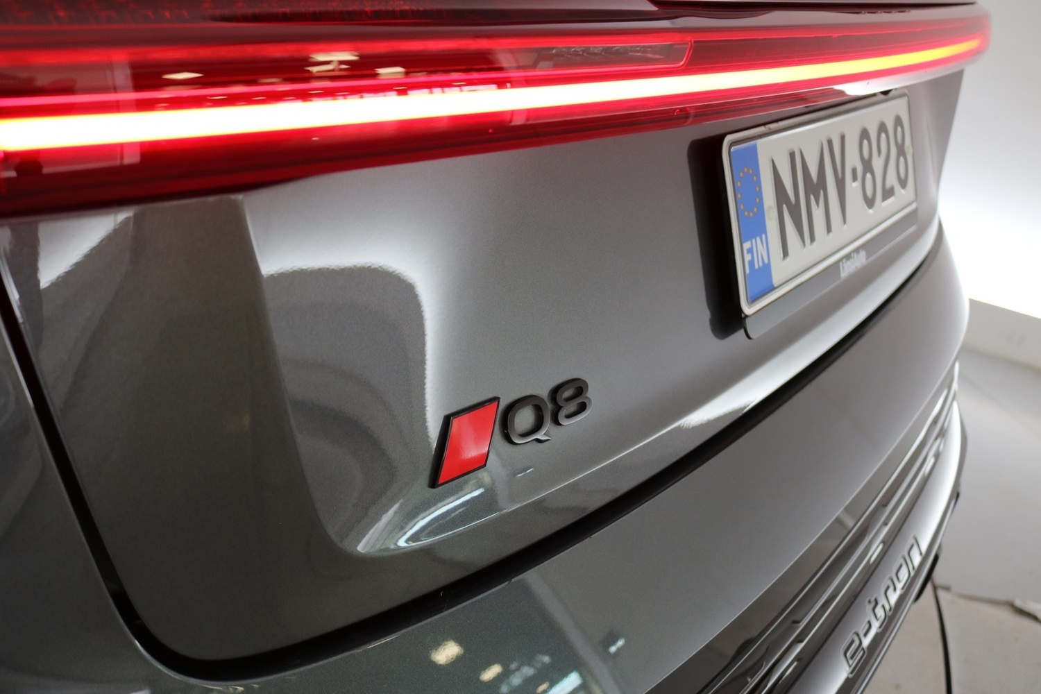 Audi Q8 e-tron vaihtoauto