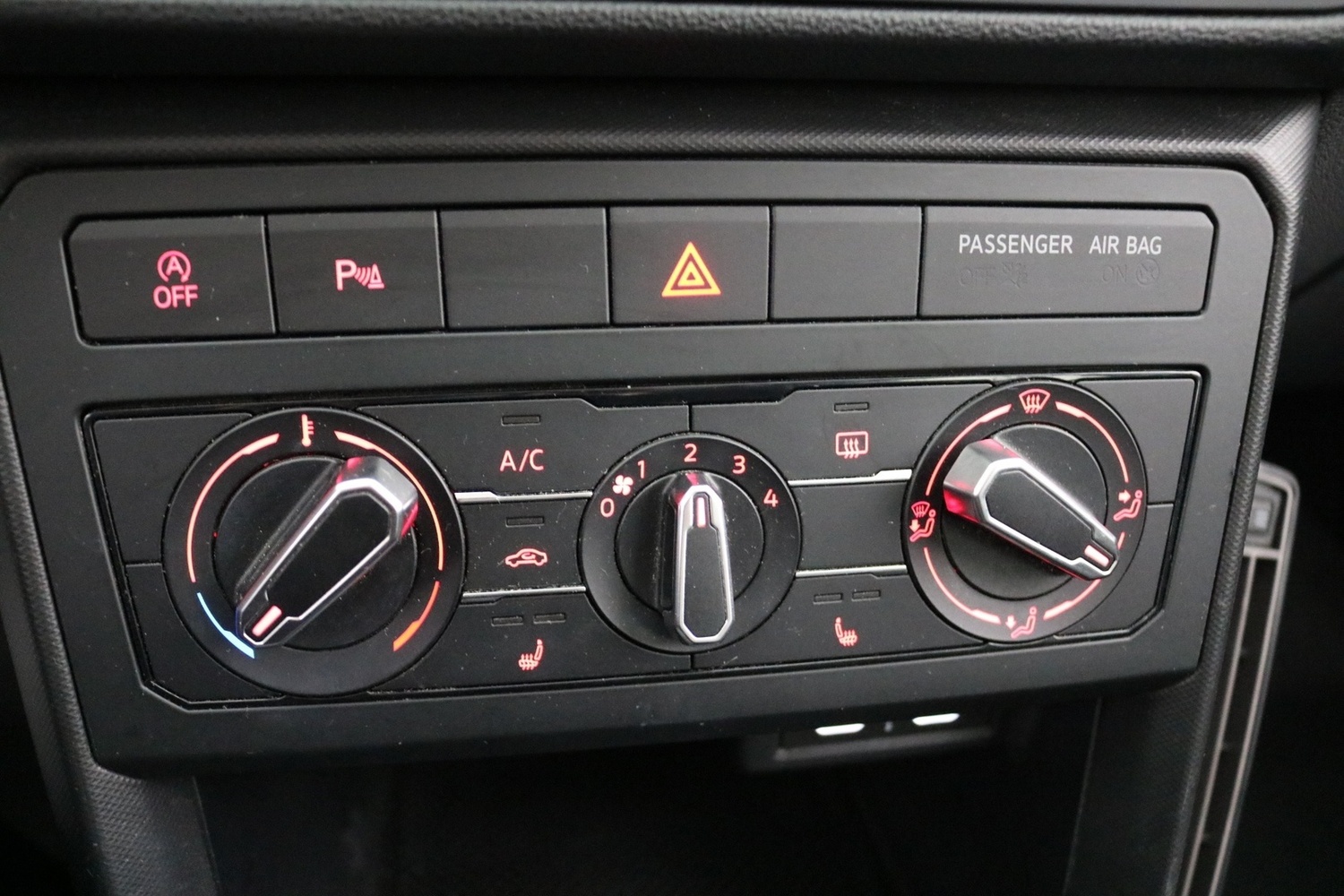 Volkswagen T-Cross vaihtoauto