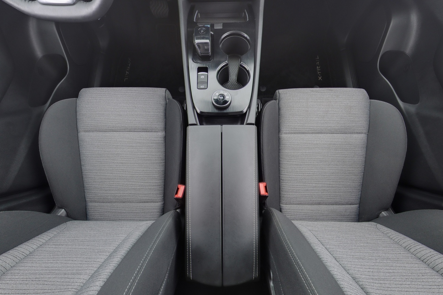 Nissan X-Trail vaihtoauto