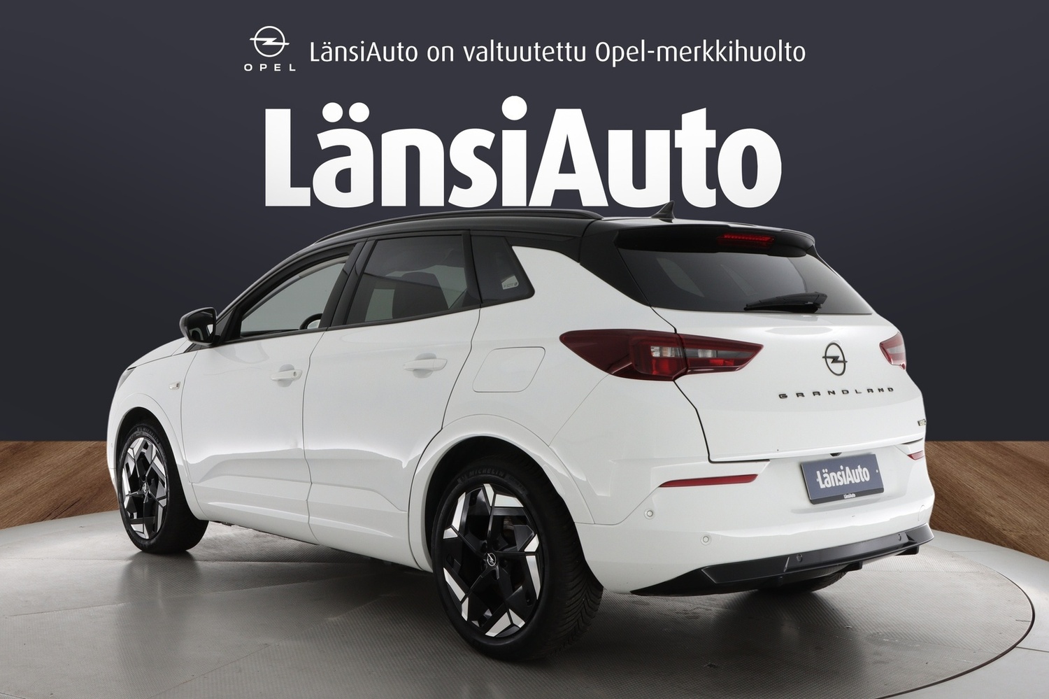 Opel Grandland vaihtoauto