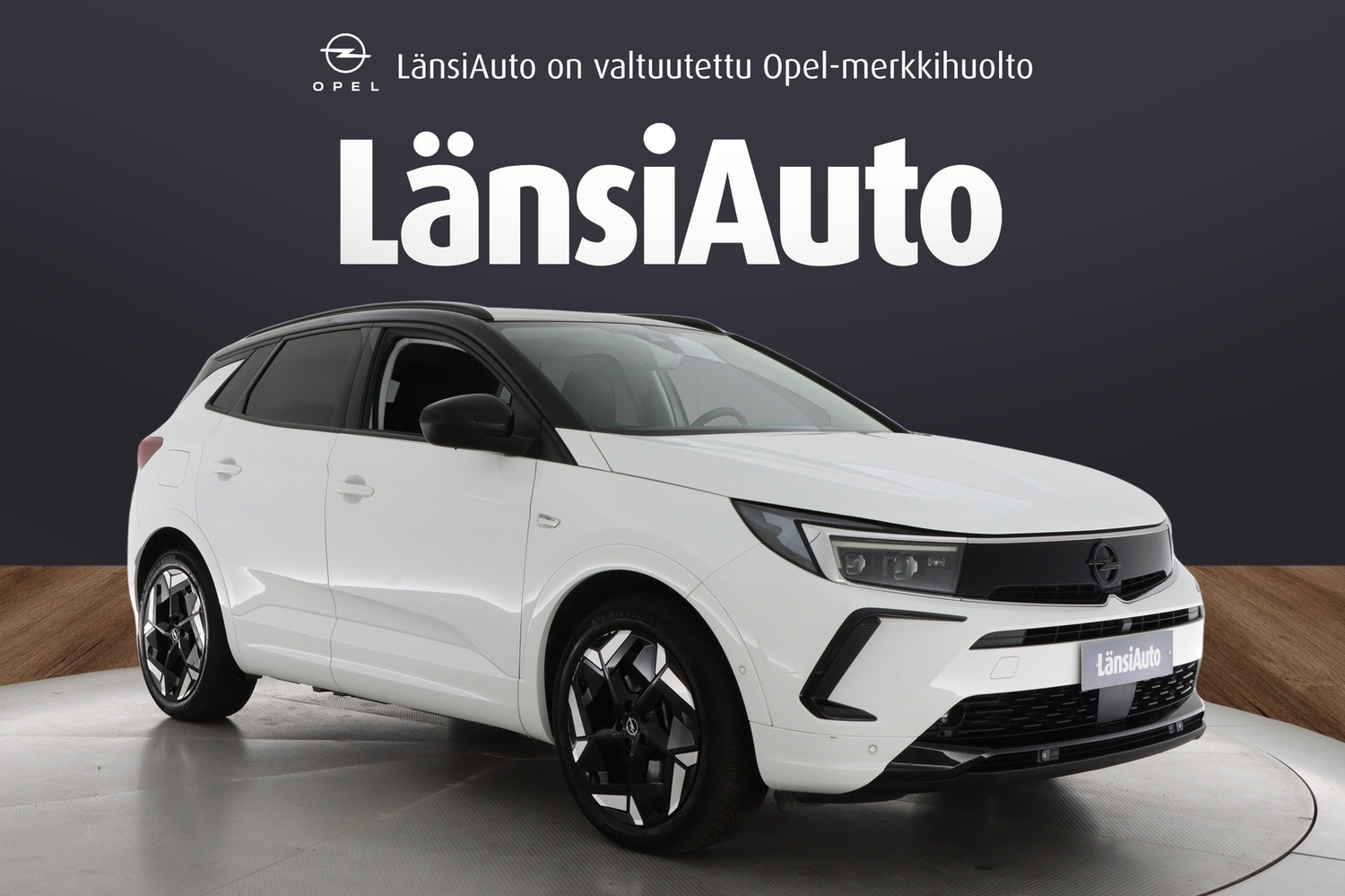 Opel Grandland vaihtoauto