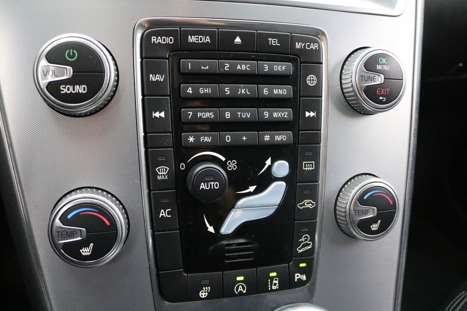 Volvo XC60 vaihtoauto