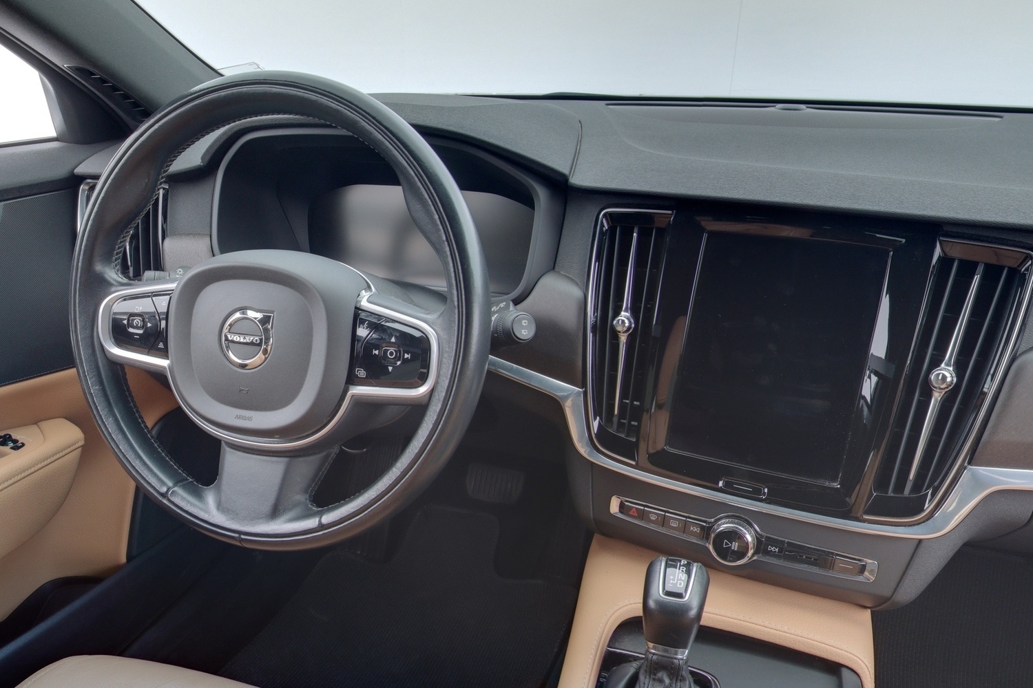 Volvo V90 Cross Country vaihtoauto