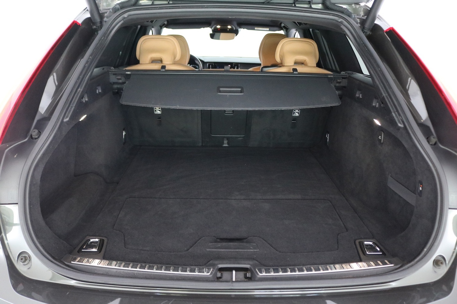 Volvo V90 Cross Country vaihtoauto