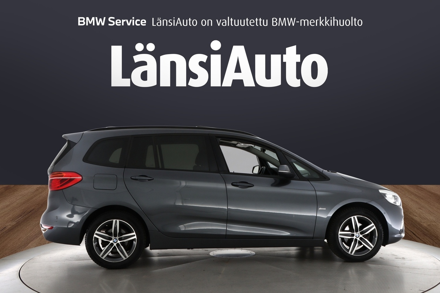 BMW 218 vaihtoauto