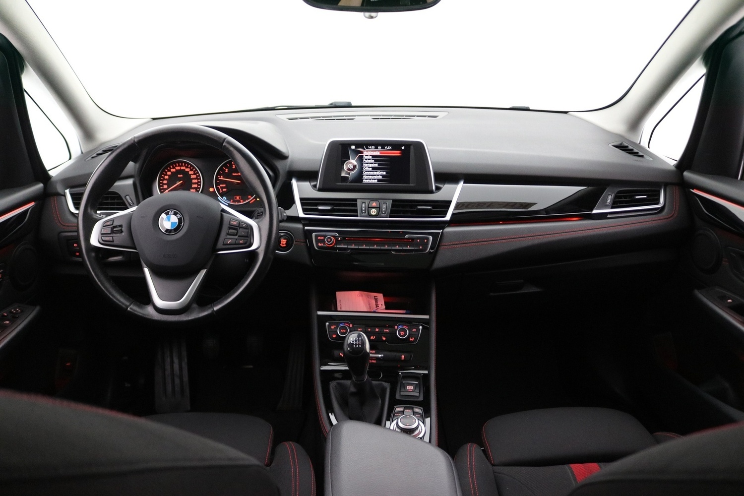 BMW 218 vaihtoauto