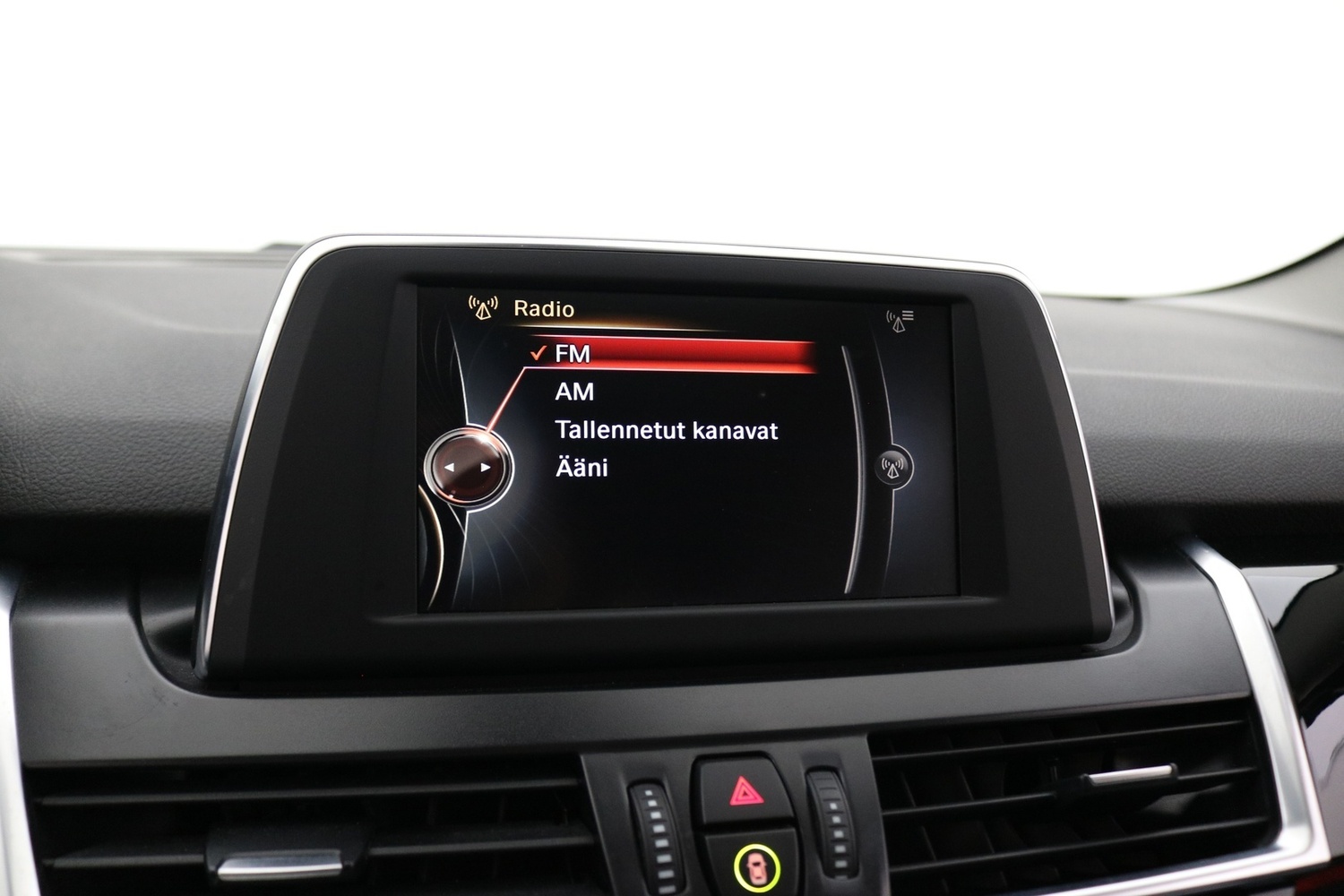 BMW 218 vaihtoauto