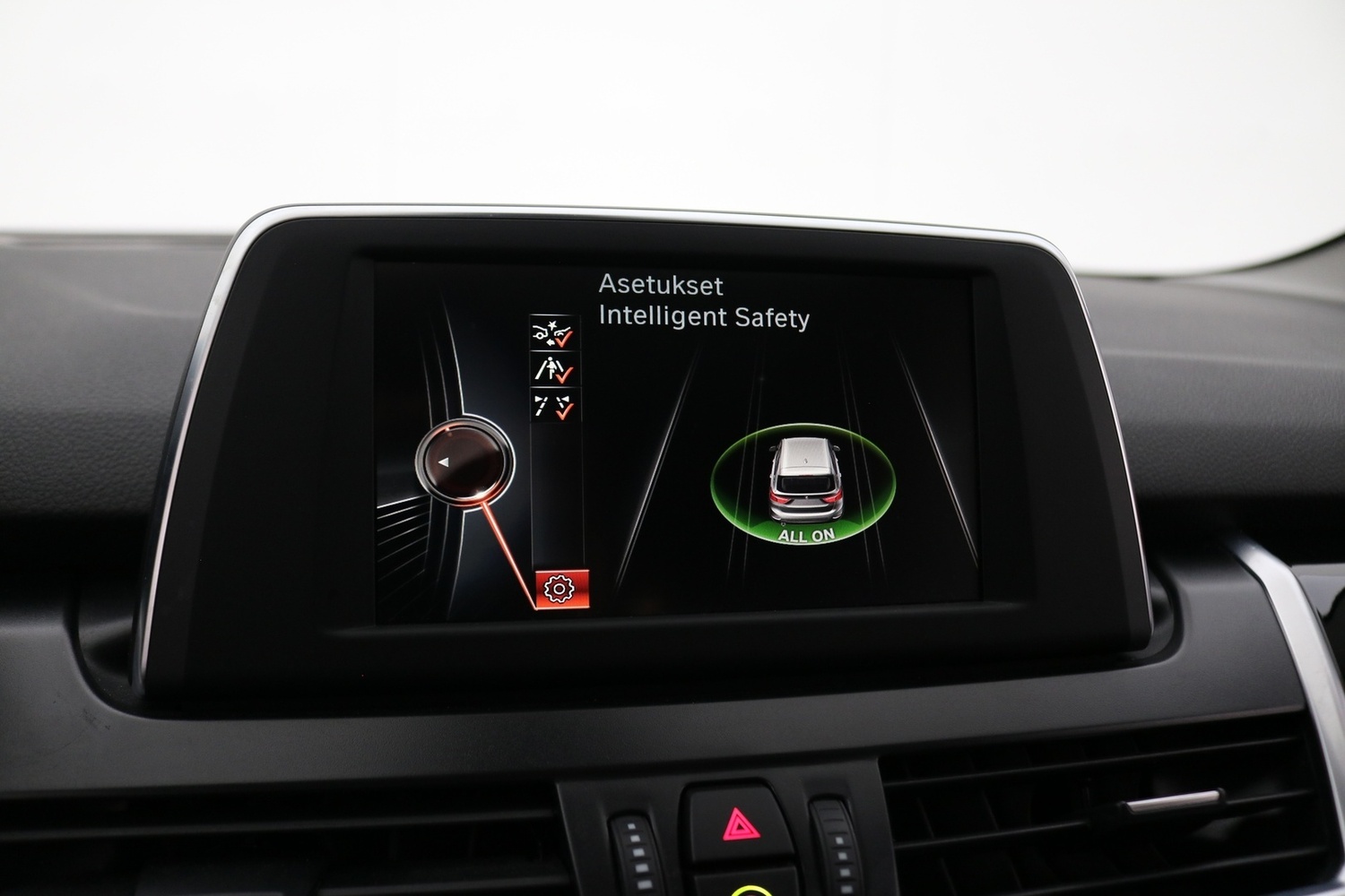 BMW 218 vaihtoauto