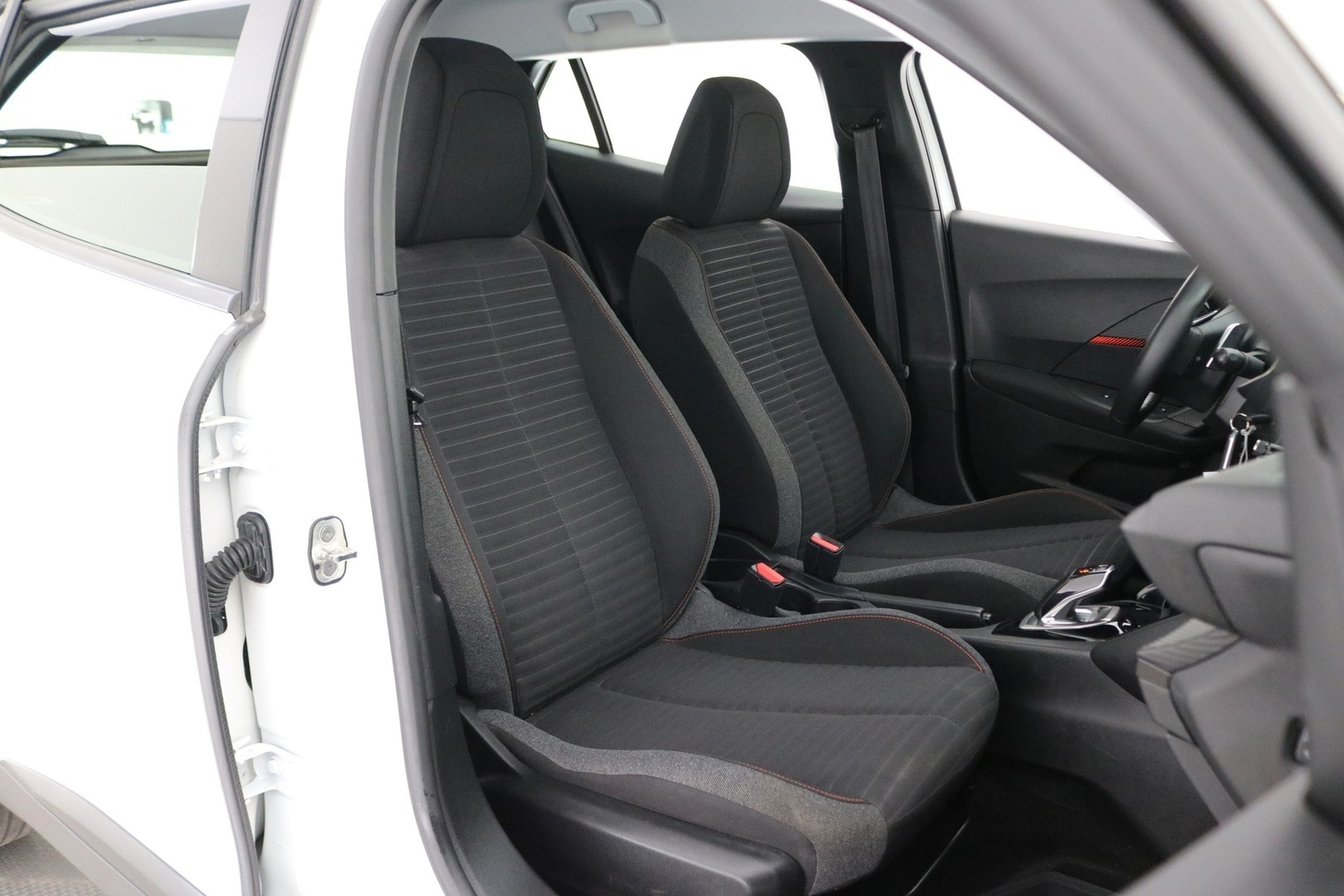 Peugeot 2008 vaihtoauto
