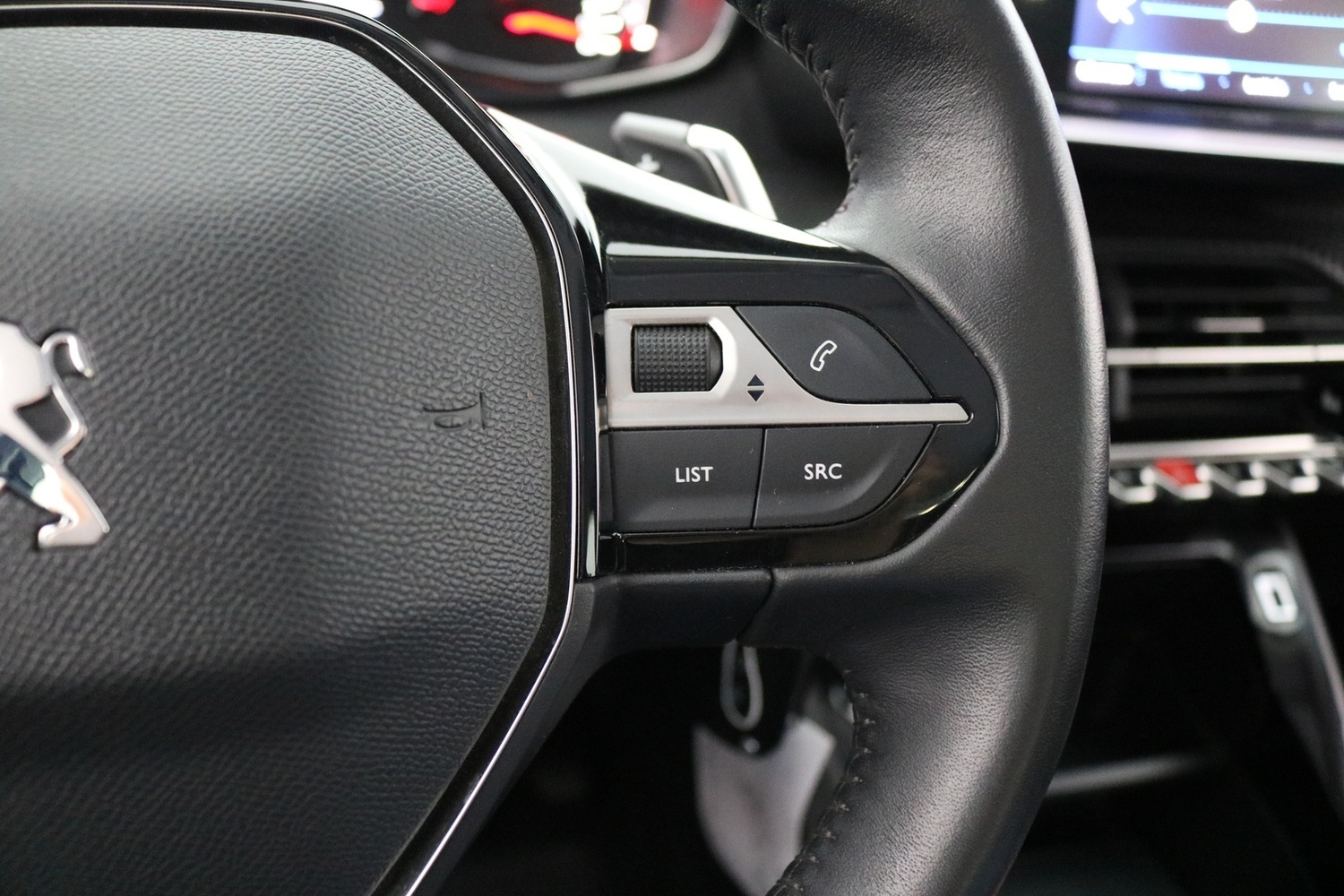 Peugeot 2008 vaihtoauto