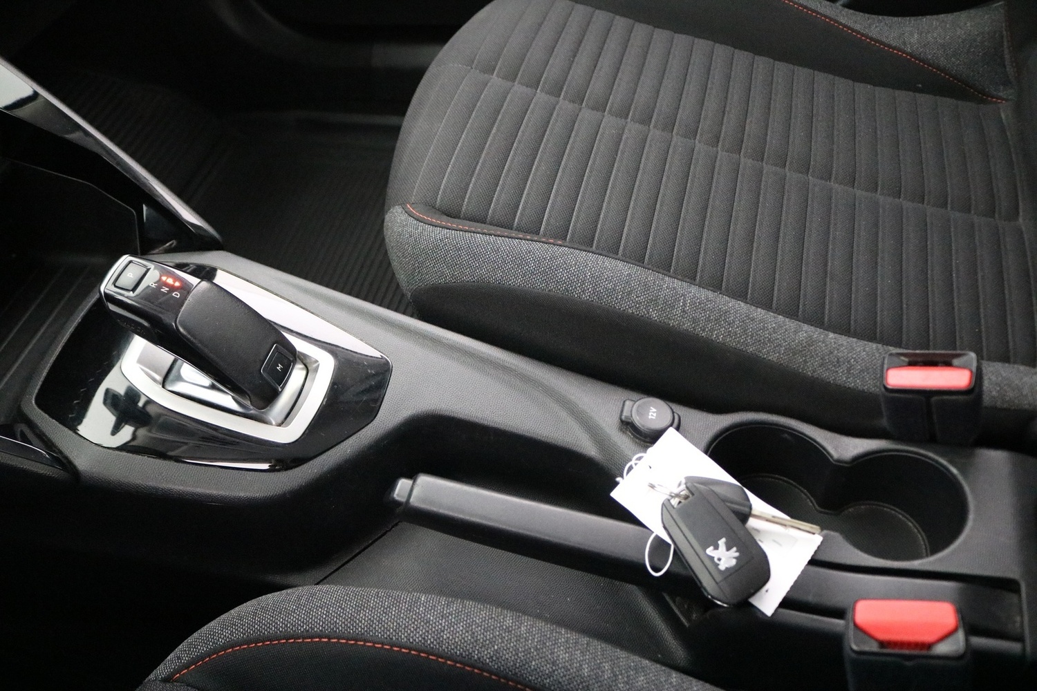 Peugeot 2008 vaihtoauto