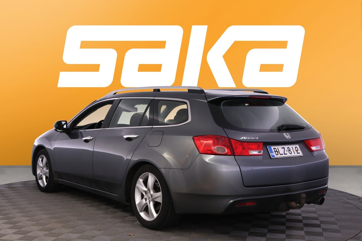 Honda Accord vaihtoauto