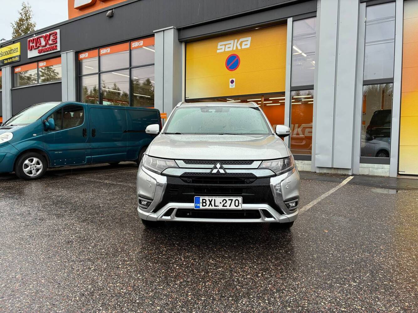 Mitsubishi Outlander PHEV vaihtoauto