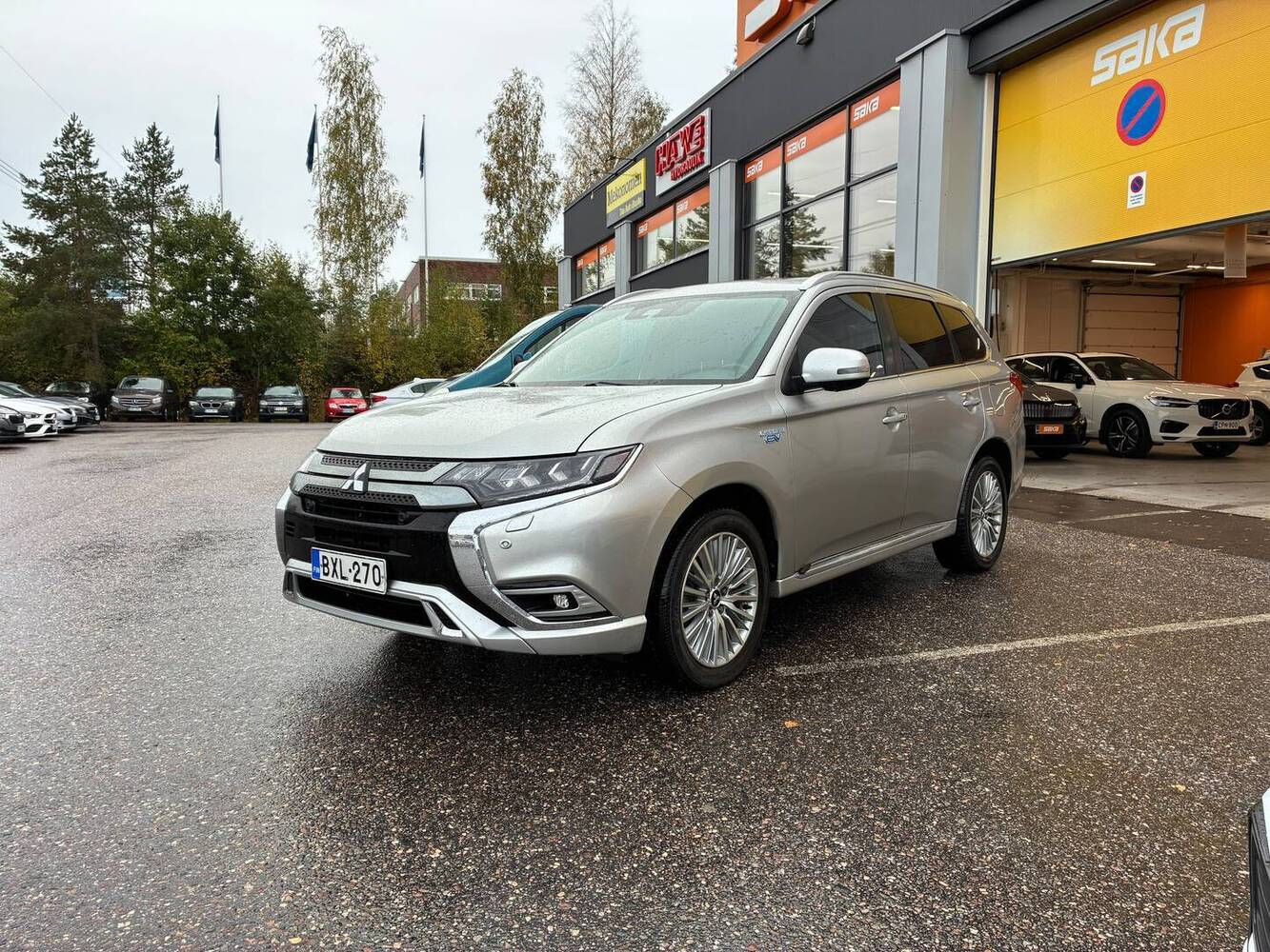 Mitsubishi Outlander PHEV vaihtoauto