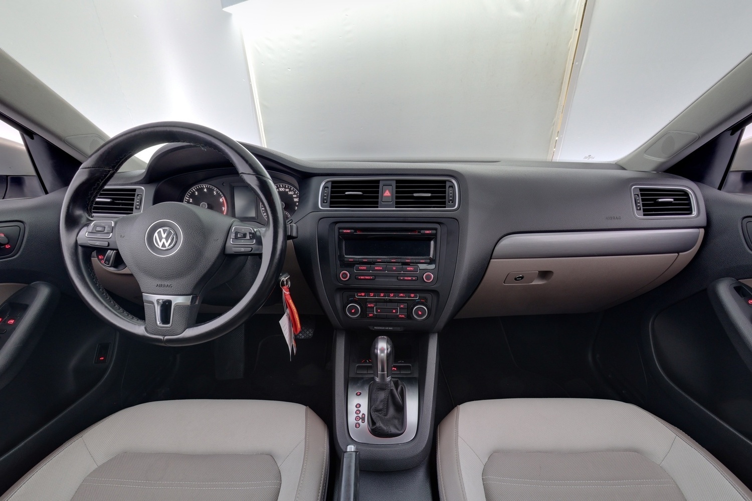Volkswagen Jetta vaihtoauto