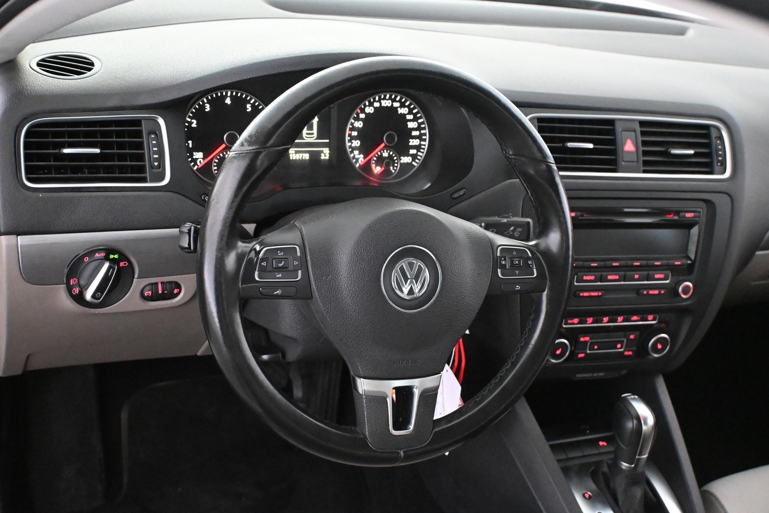Volkswagen Jetta vaihtoauto