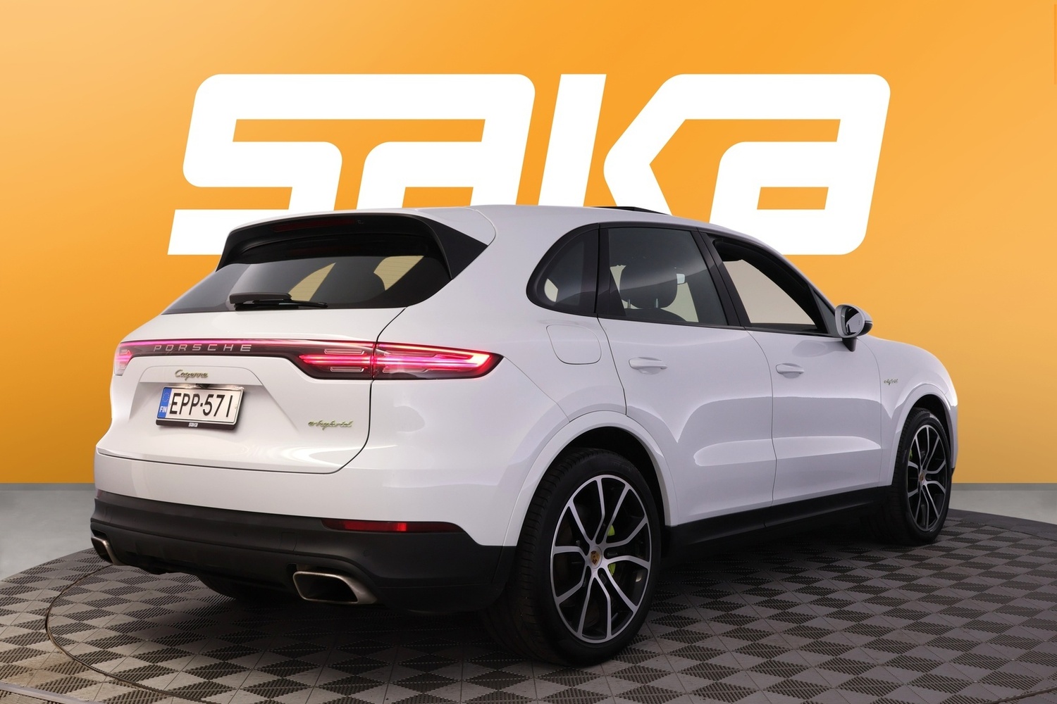 Porsche Cayenne vaihtoauto