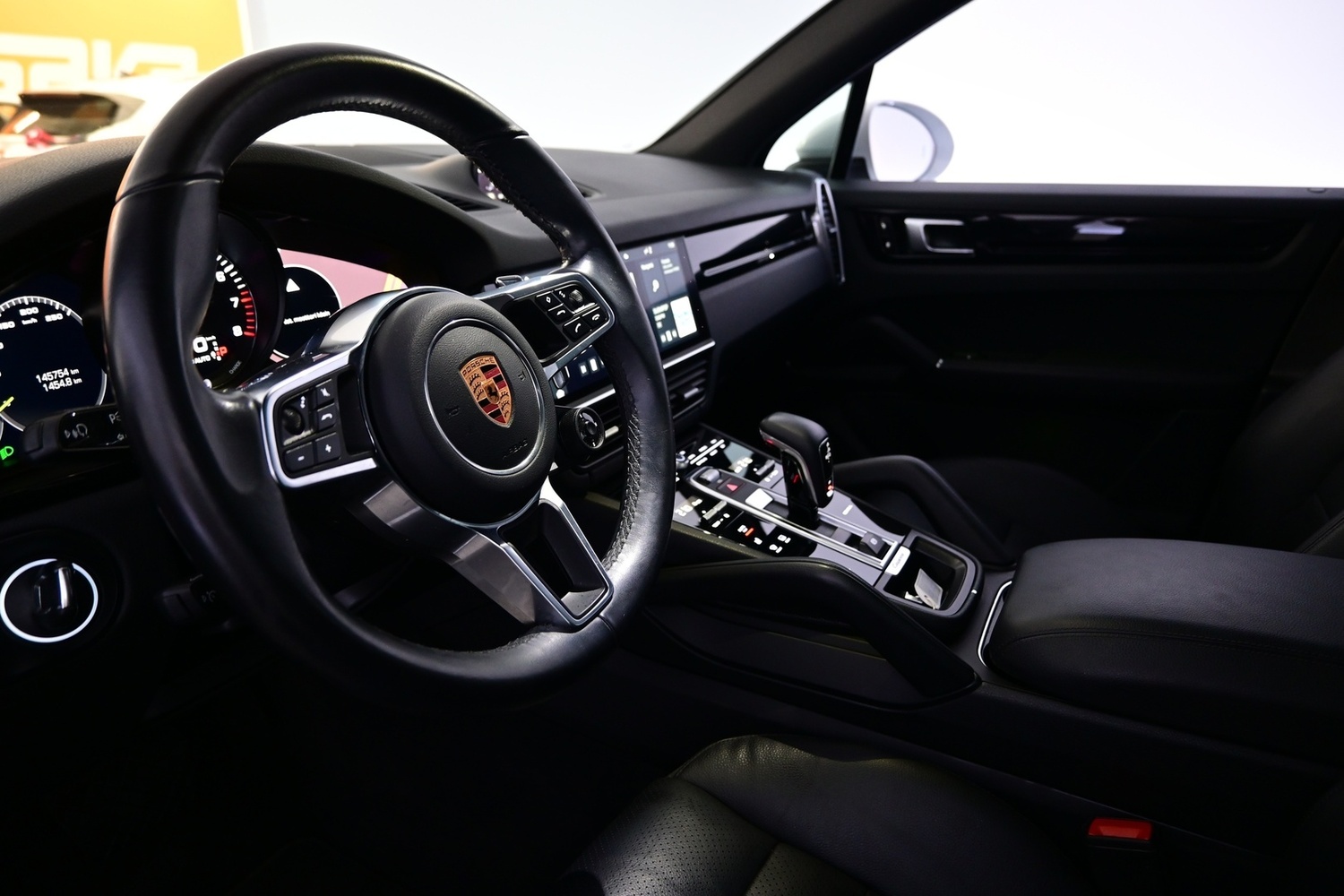 Porsche Cayenne vaihtoauto