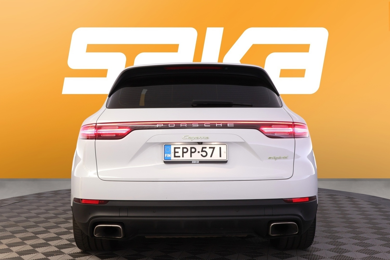 Porsche Cayenne vaihtoauto