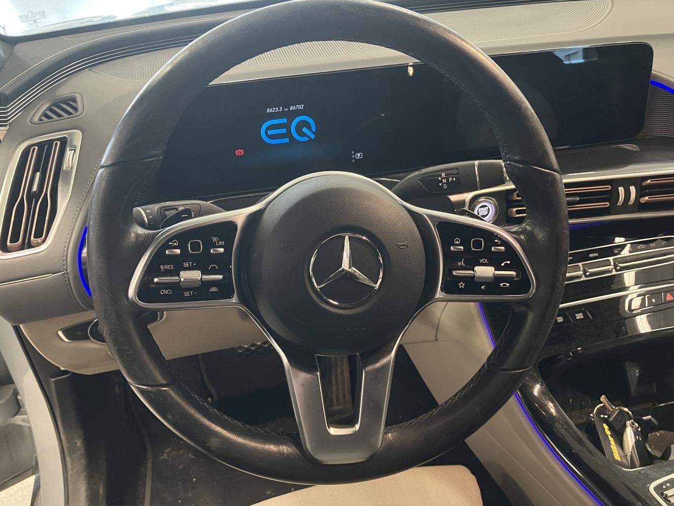 Mercedes-Benz EQC vaihtoauto