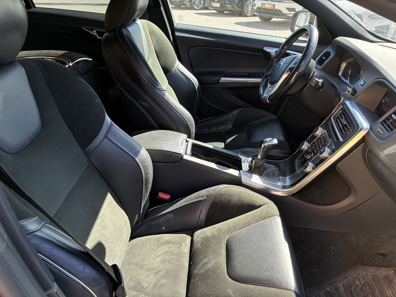 Volvo V60 vaihtoauto