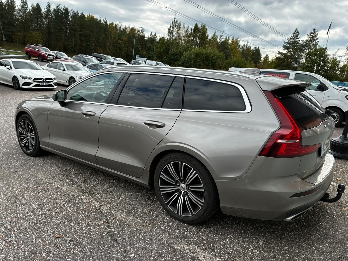 Volvo V60 vaihtoauto