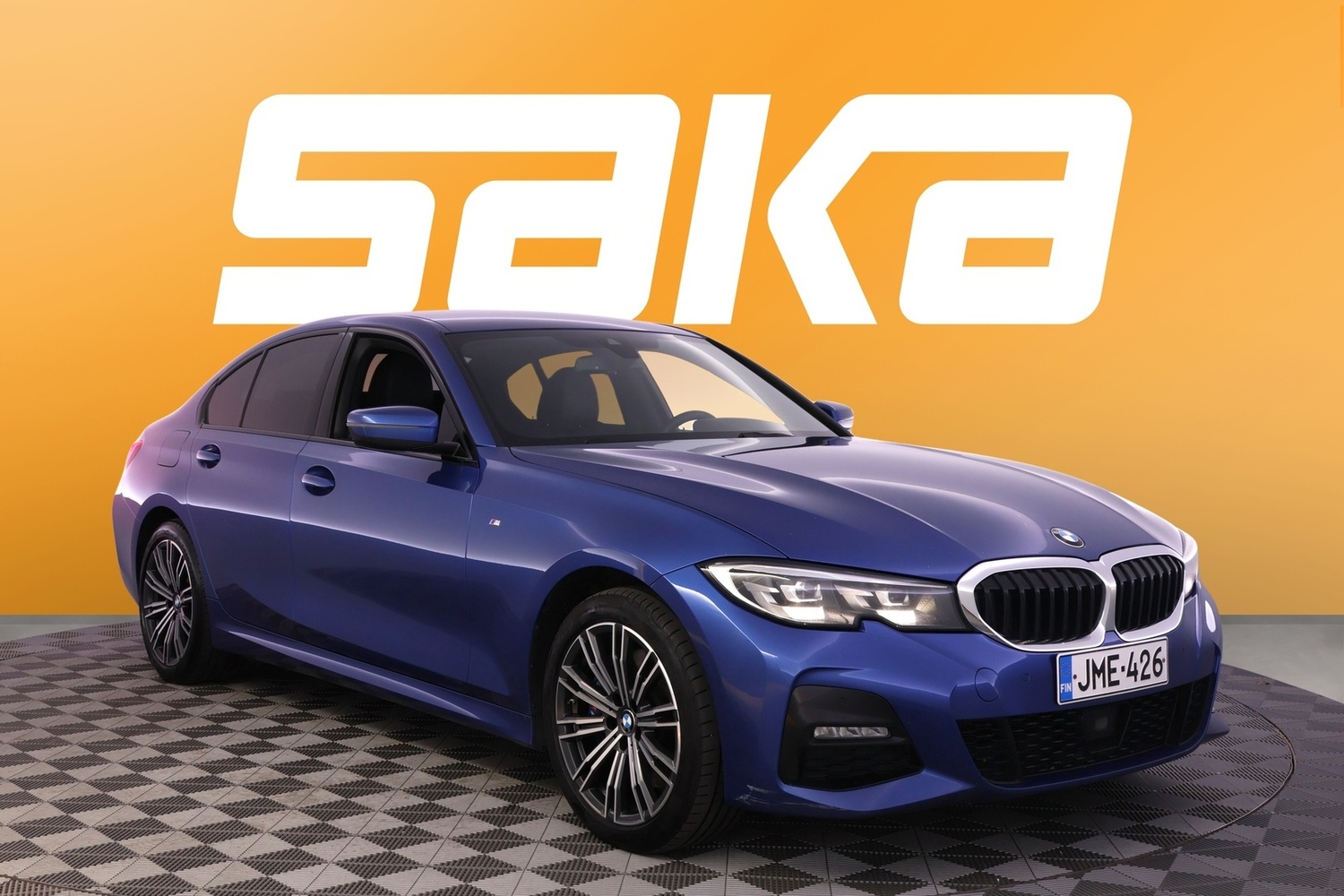 BMW 330 vaihtoauto