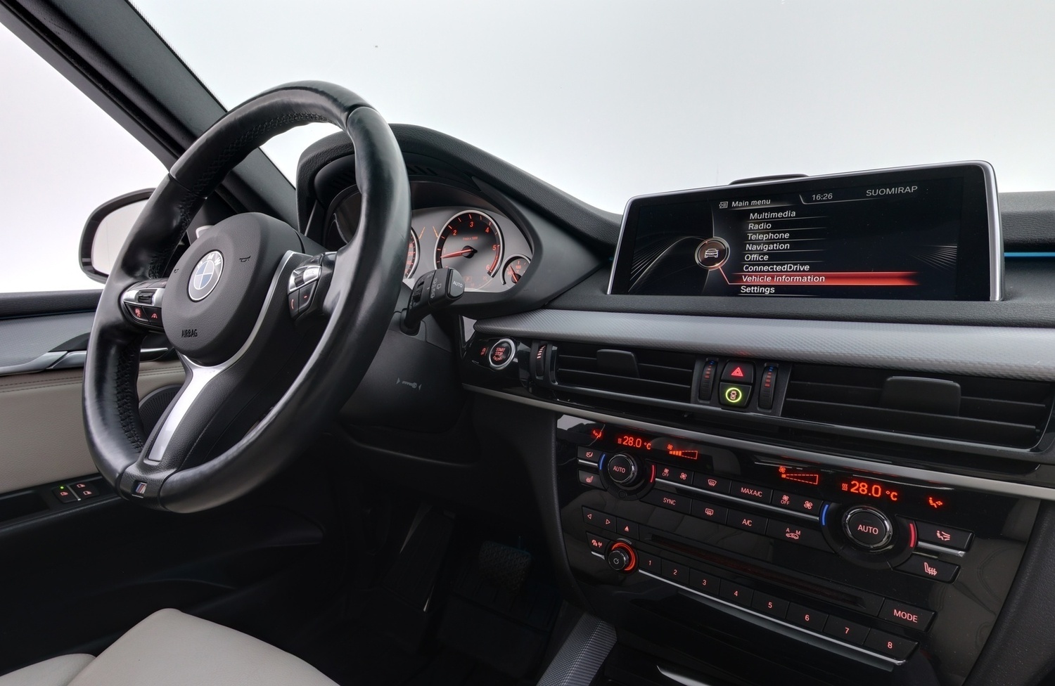 BMW X5 vaihtoauto
