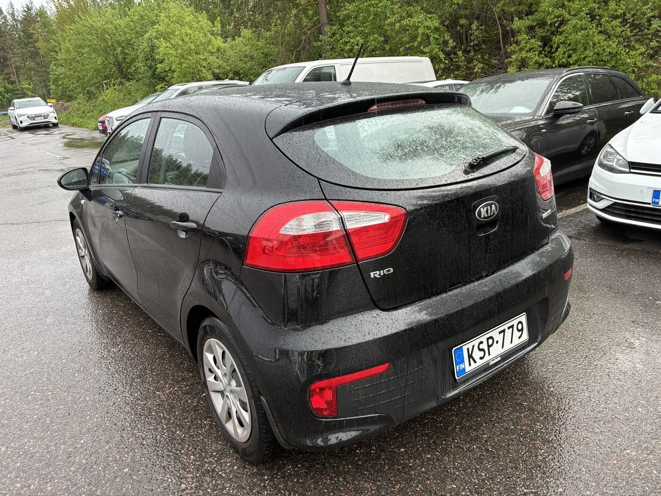 Kia Rio vaihtoauto