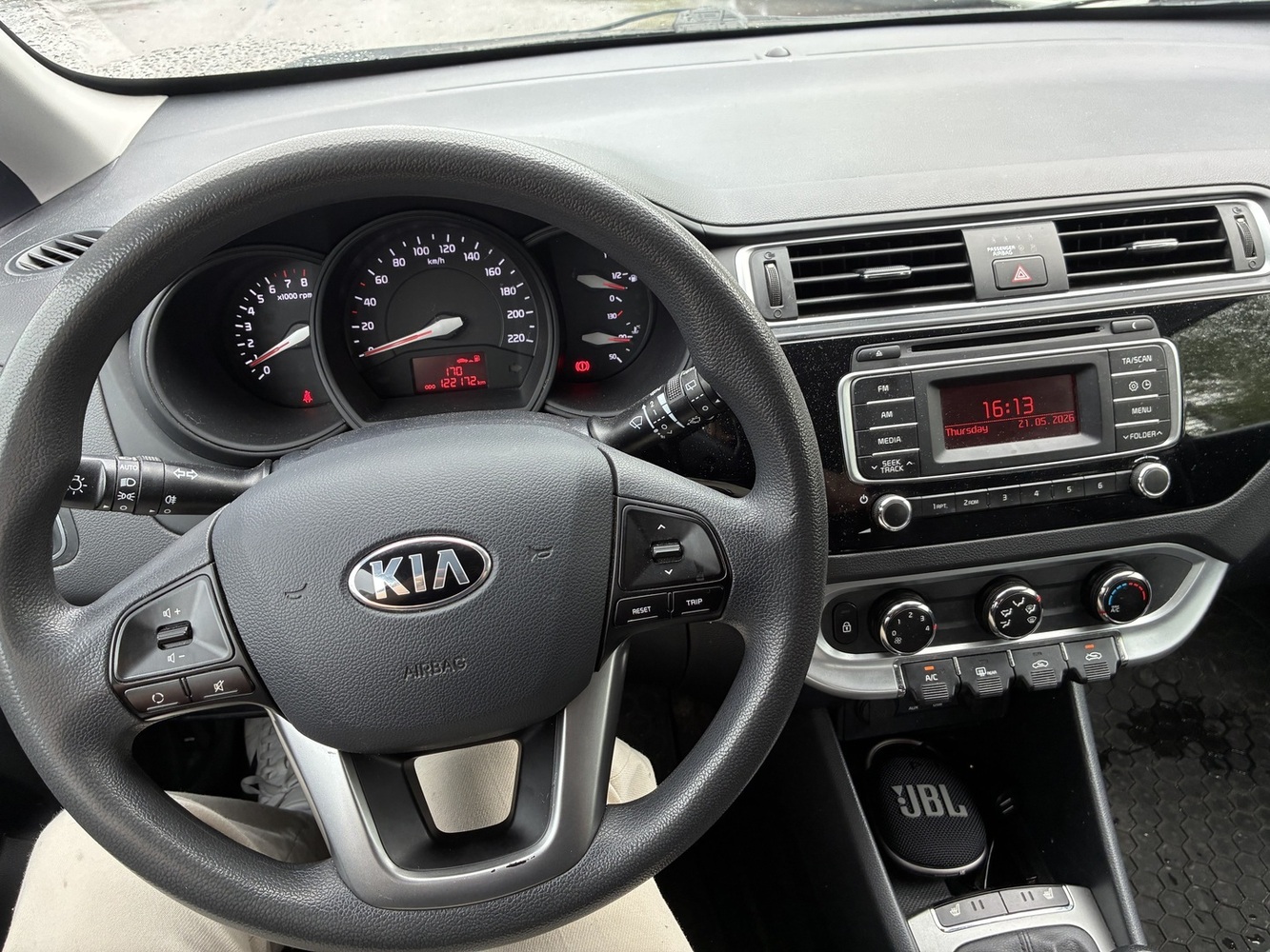 Kia Rio vaihtoauto