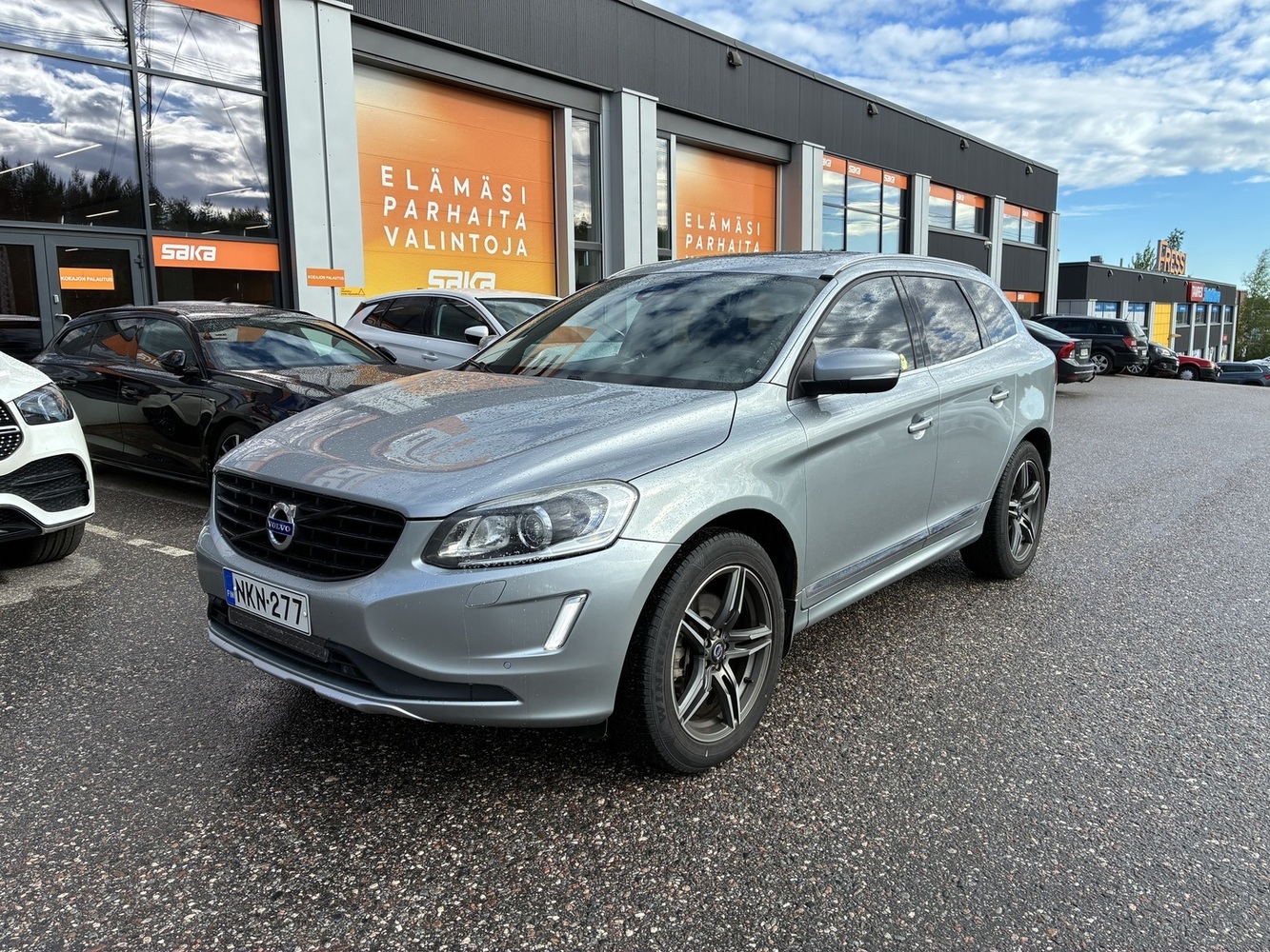 Volvo XC60 vaihtoauto