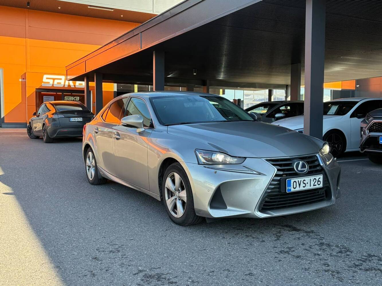 Lexus IS vaihtoauto