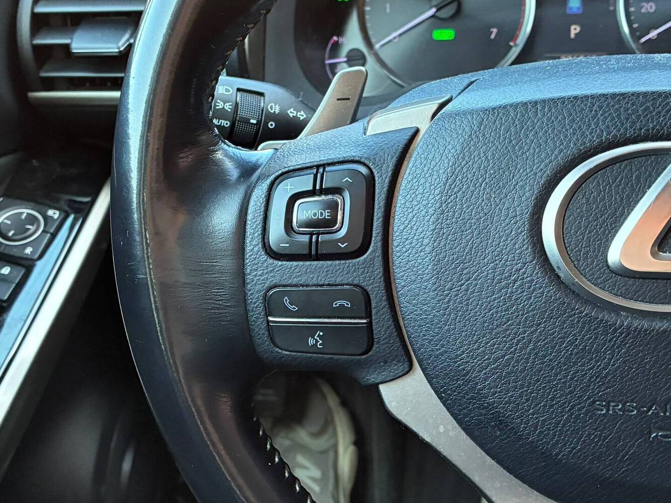Lexus IS vaihtoauto