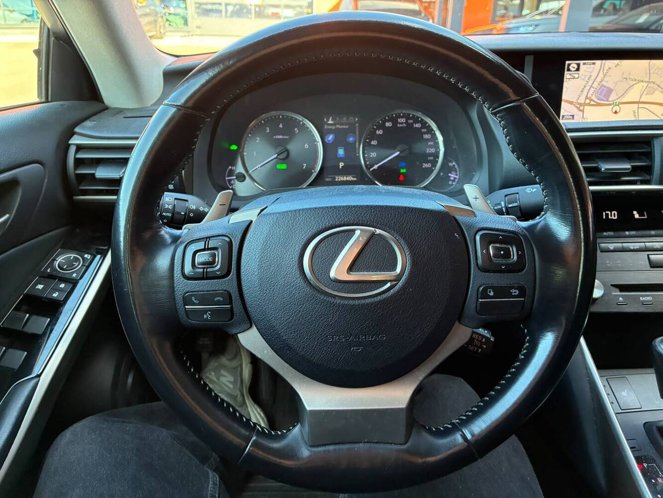 Lexus IS vaihtoauto