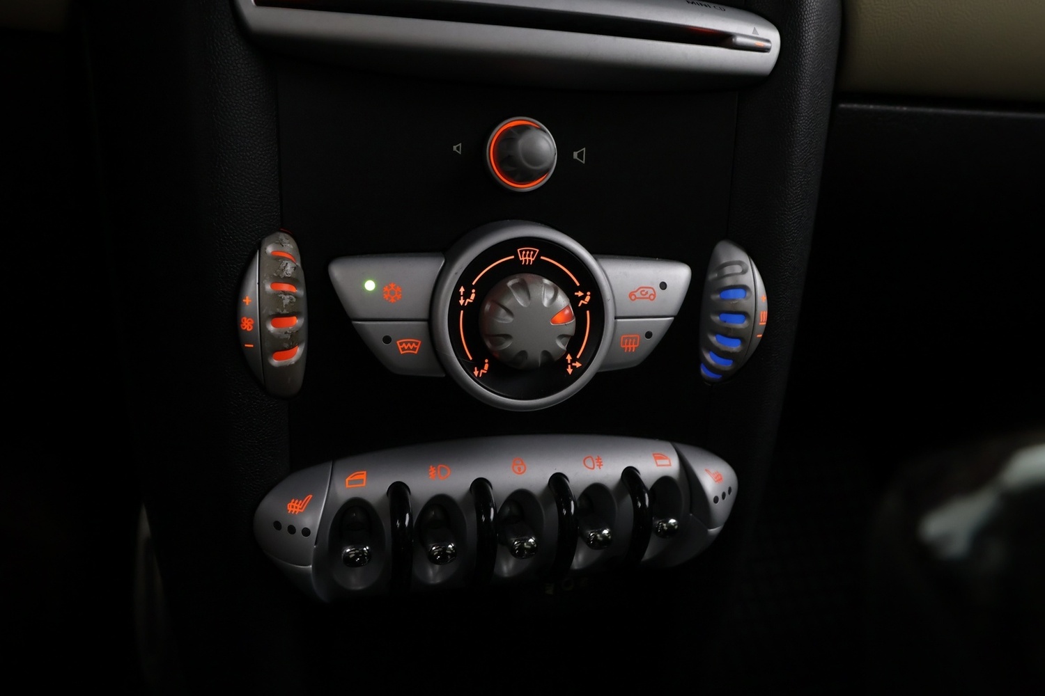 Mini John Cooper Works vaihtoauto
