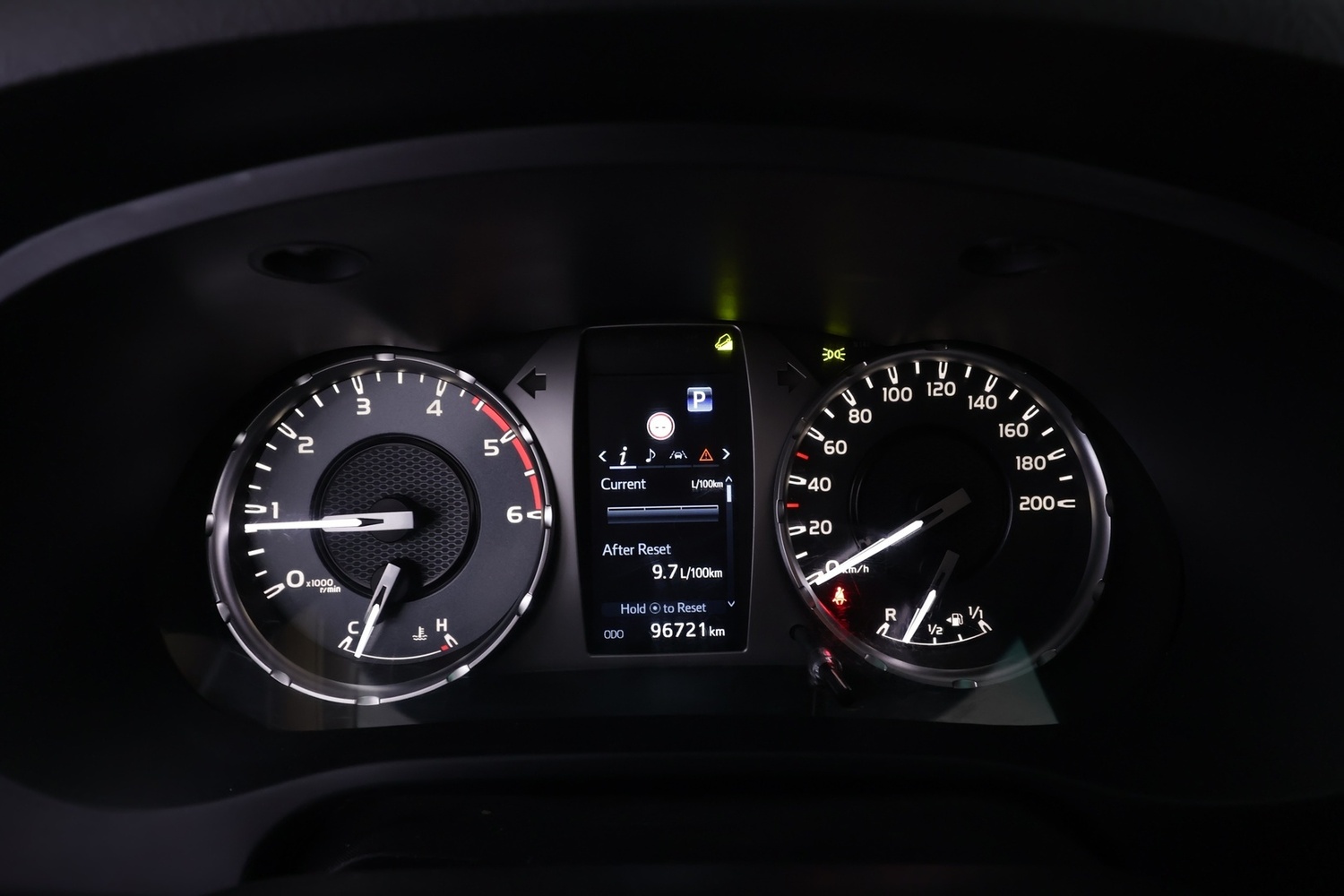 Toyota Hilux vaihtoauto
