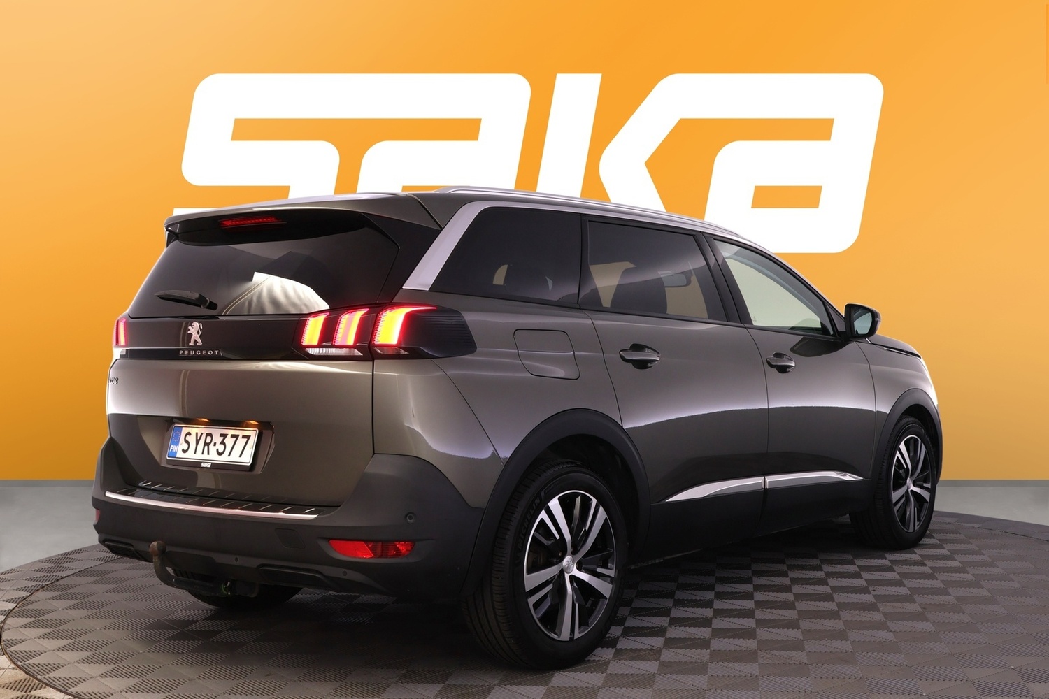 Peugeot 5008 vaihtoauto