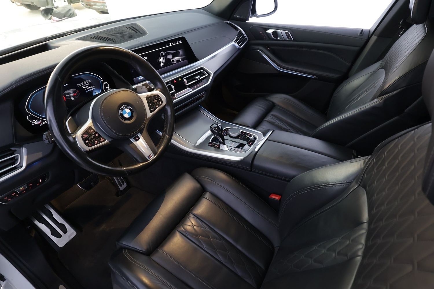 BMW X5 vaihtoauto