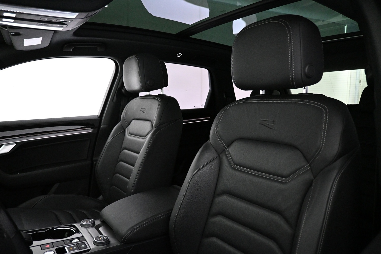 Volkswagen Touareg vaihtoauto
