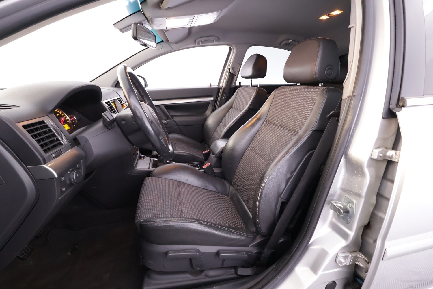 Opel Vectra vaihtoauto